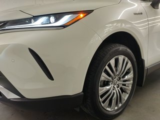 2021  Venza XLE HYBRID AWD | ANGLE MORT | JBL | NAVI | CAMERA in Laval, Quebec - 6 - w320h240px