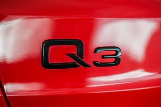 Audi Q3 PROGRESSIV S-LINE BLACK OPTIC 2025 à Laval, Québec - 6 - w320h240px