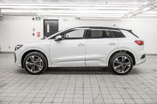 2024 Audi Q4 e-tron QUATTRO PREMIUM PACKAGE 20 PCS in Laval, Quebec - 3 - w320h240px