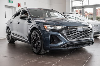 2024 Audi Q8 e-tron Sportback BLACK COMPETITION, PREMIUM, TECH PACK in Laval, Quebec - 3 - w320h240px