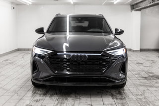 Audi Q8 e-tron  2024 à Laval, Québec - 2 - w320h240px