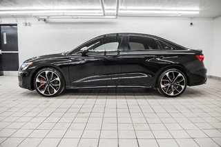 2022 Audi S3 SEDAN TECHNIK BLACK OPTIC CARBON INLAYS in Laval, Quebec - 3 - w320h240px