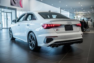 2022 Audi S3 SEDAN KOMFORT, RED CALIPERS in Laval, Quebec - 4 - w320h240px