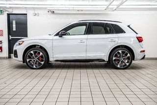 2023 Audi SQ5 TECHNIK BLACK OPTIC CARBON 21 PCS in Laval, Quebec - 3 - w320h240px