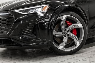 Audi SQ8 e-tron BLACK OPTIC TECH PKG PREMIUM PKG 22 PCS 2024 à Laval, Québec - 6 - w320h240px