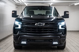 Chevrolet Silverado 1500 RST V8 5.3L CREW CAB Z71 4X4 2023 à Laval, Québec - 2 - w320h240px