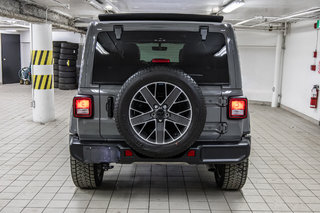 2023  Wrangler SAHARA ONE SKY TOUCH in Laval, Quebec - 5 - w320h240px