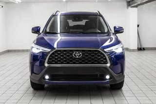 2022 Toyota COROLLA CROSS XLE TOIT CUIR in Laval, Quebec - 2 - w320h240px