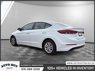 2017 Hyundai Elantra LE in Windsor, Ontario - 4 - w320h240px