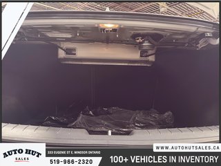 2017 Hyundai Elantra Limited SE in Windsor, Ontario - 6 - w320h240px