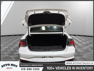 2021 Hyundai Elantra Preferred in Windsor, Ontario - 6 - w320h240px