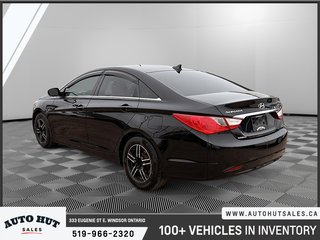 2011 Hyundai Sonata GL in Windsor, Ontario - 5 - w320h240px