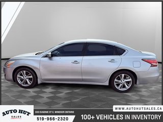 2014 Nissan Altima in Windsor, Ontario - 5 - w320h240px