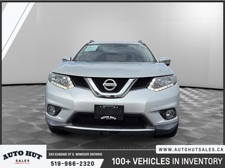 2016 Nissan Rogue SV in Windsor, Ontario - 2 - w320h240px