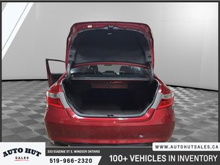 2017 Toyota Camry in Windsor, Ontario - 6 - w320h240px
