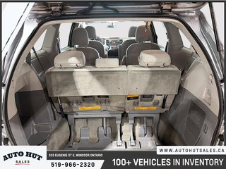 2012 Toyota Sienna CE in Windsor, Ontario - 6 - w320h240px