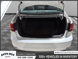 2016 Volkswagen Jetta Sedan in Windsor, Ontario - 6 - w320h240px
