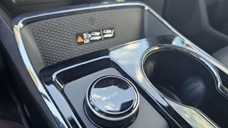Chevrolet Equinox  2025 à Mont-Laurier, Québec - 38 - w320h240px