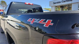 Chevrolet Silverado 1500  2017 à Mont-Laurier, Québec - 12 - w320h240px