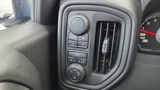 Chevrolet Silverado 1500  2024 à Mont-Laurier, Québec - 25 - w320h240px