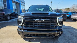 Chevrolet Silverado 2500 HD  2024 à Mont-Laurier, Québec - 2 - w320h240px