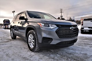 2021 Chevrolet TRAVERSE LS AWD in Mont-Laurier, Quebec - 5 - w320h240px