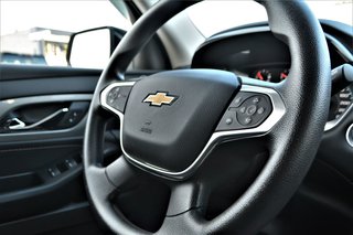 2021 Chevrolet TRAVERSE LS AWD in Mont-Laurier, Quebec - 23 - w320h240px