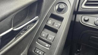 Chevrolet Trax  2021 à Mont-Laurier, Québec - 21 - w320h240px