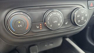 2024 Chevrolet Trax in Mont-Laurier, Quebec - 28 - w320h240px