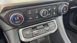 GMC Acadia  2023 à Mont-Laurier, Québec - 40 - w320h240px