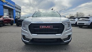 GMC Terrain  2022 à Mont-Laurier, Québec - 2 - w320h240px