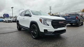 GMC Terrain  2024 à Mont-Laurier, Québec - 3 - w320h240px