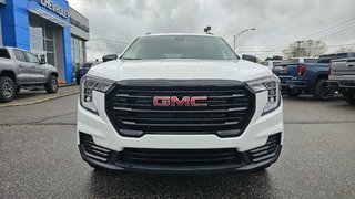 GMC Terrain  2024 à Mont-Laurier, Québec - 2 - w320h240px