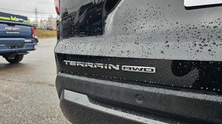 GMC Terrain  2025 à Mont-Laurier, Québec - 8 - w320h240px