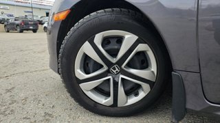 2018 Honda Civic in Mont-Laurier, Quebec - 10 - w320h240px