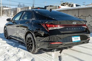 Hyundai Elantra  2022 à Mont-Laurier, Québec - 10 - w320h240px