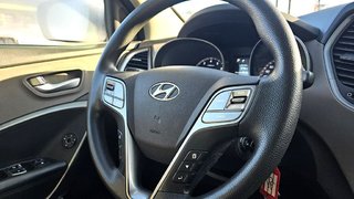 2018 Hyundai Santa Fe in Mont-Laurier, Quebec - 19 - w320h240px