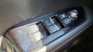 2023 Mazda CX-5 in Mont-Laurier, Quebec - 27 - w320h240px