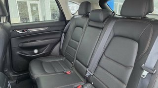 Mazda CX-5  2023 à Mont-Laurier, Québec - 18 - w320h240px