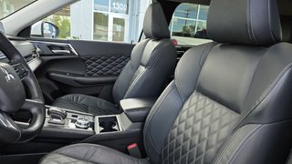 2022 Mitsubishi Outlander in Mont-Laurier, Quebec - 20 - w320h240px