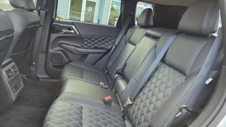 2022 Mitsubishi Outlander in Mont-Laurier, Quebec - 17 - w320h240px