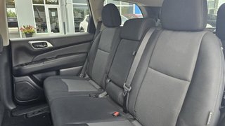 2018 Nissan Pathfinder in Mont-Laurier, Quebec - 16 - w320h240px