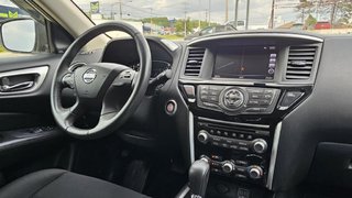 2018 Nissan Pathfinder in Mont-Laurier, Quebec - 22 - w320h240px