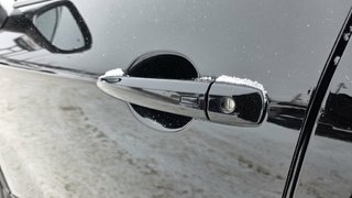 Nissan Rogue  2023 à Mont-Laurier, Québec - 14 - w320h240px