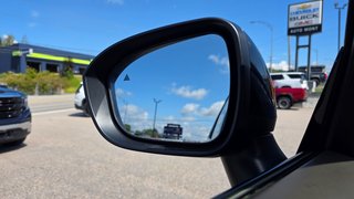 Nissan Rogue  2023 à Mont-Laurier, Québec - 24 - w320h240px