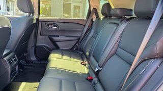 Nissan Rogue  2023 à Mont-Laurier, Québec - 17 - w320h240px