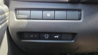 Nissan Rogue  2023 à Mont-Laurier, Québec - 26 - w320h240px