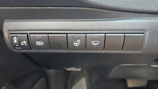 Toyota Corolla  2021 à Mont-Laurier, Québec - 25 - w320h240px