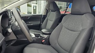 Toyota RAV4  2021 à Mont-Laurier, Québec - 16 - w320h240px