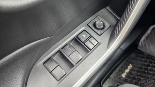 Toyota RAV4  2021 à Mont-Laurier, Québec - 21 - w320h240px